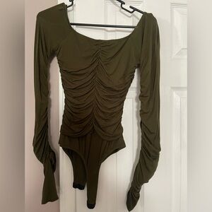 Fashion Nova Olive Green Ruched Long Sleeve Bodysuit – Size Small